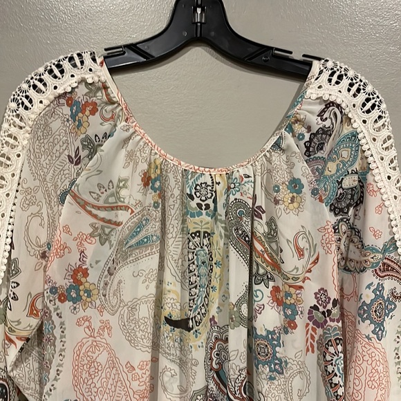 American Rag blouse - Picture 7 of 9